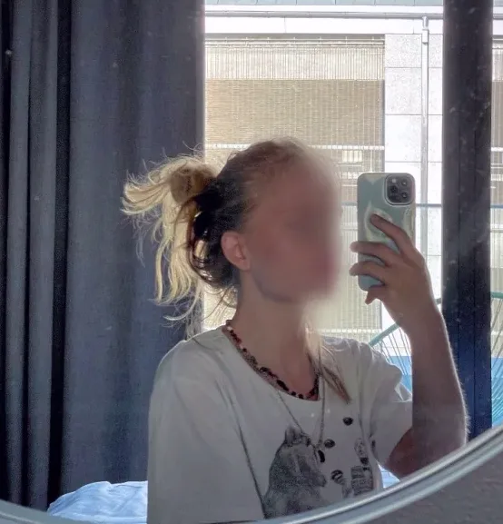 Mireia, 19 años