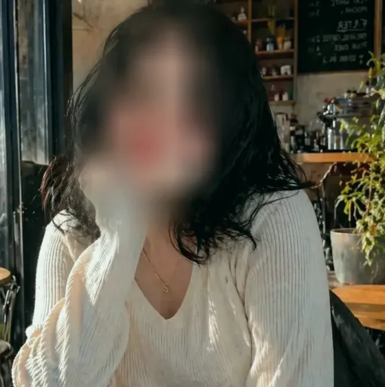 Paula, 25 años