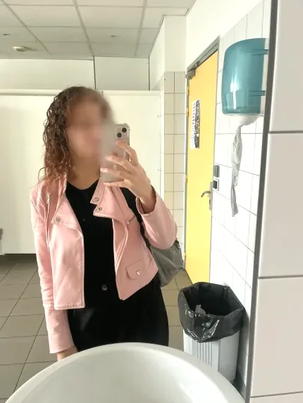 Raquel, 20 años